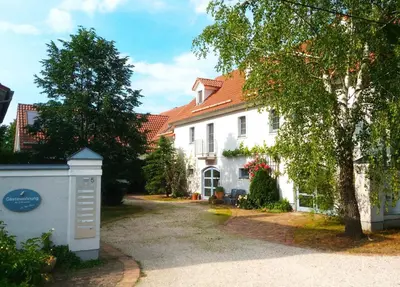 Das Gebäude in dem sich der Bauernhof befindet