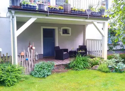 Ein Garten an der Unterkunft Hof Hanau