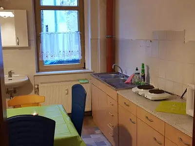 Küche/Küchenzeile in der Unterkunft Monteurzimmer Talstrasse 2