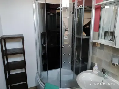 Ein Badezimmer in der Unterkunft Monteurzimmer Talstrasse 2