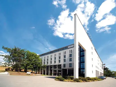 Das Gebäude in dem sich das Hotel befindet