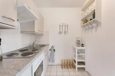 Küche/Küchenzeile in der Unterkunft Lichtdurchflutetes Appartement im Hechtviertel