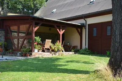 Ein Garten an der Unterkunft Verlegerhaus Seiffen