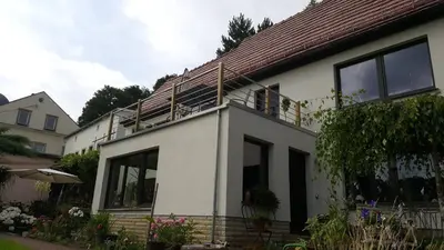 Das Gebäude in dem sich die Ferienwohnung befindet
