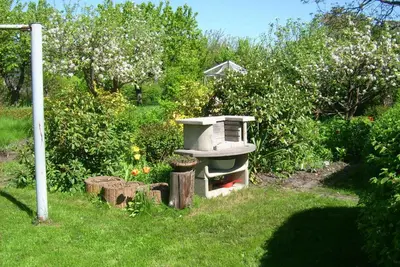 Ein Garten an der Unterkunft Ferienhaus Annemarie