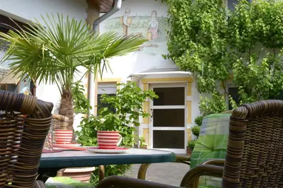 Ein Garten an der Unterkunft Ferienhaus ODIN
