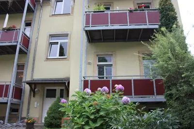 Das Gebäude in dem sich die Ferienwohnung befindet