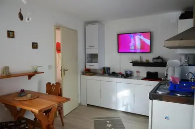 Küche/Küchenzeile in der Unterkunft Ferieneinrichtungen Haus am Stein bei B