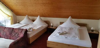 Ein Bett oder Betten in einem Zimmer der Unterkunft Pension Gerlach