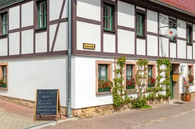 Das Gebäude in dem sich die Pension befindet
