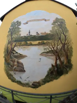 Blick auf einen Fluss in der Nähe des Hotels