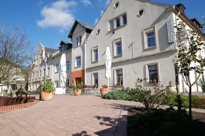 Das Gebäude in dem sich die Pension befindet