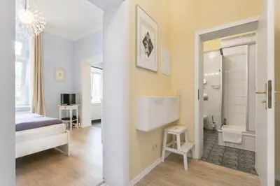 Ein Badezimmer in der Unterkunft Galeriewohnung in der Neustadt