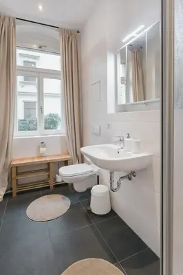 Ein Badezimmer in der Unterkunft Dresden365 Ferienwohnung mit Privatparkplatz