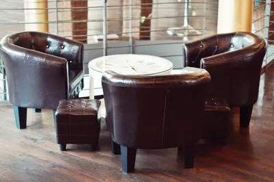 Ein Sitzbereich in der Unterkunft Bergwirtschaft Wilder Mann Hotel und Restaurant