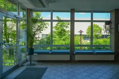 Ein Garten an der Unterkunft DJH Jugendherberge Dresden - Jugendgästehaus