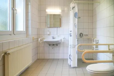 Ein Badezimmer in der Unterkunft DJH Jugendherberge Dresden - Jugendgästehaus