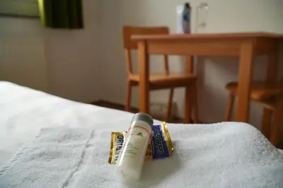 Ein Bett oder Betten in einem Zimmer der Unterkunft DJH Jugendherberge Dresden - Jugendgästehaus