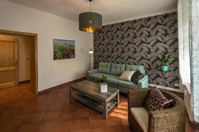Ein Sitzbereich in der Unterkunft Appartments Endler