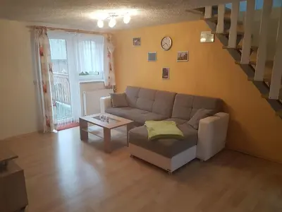 Ein Sitzbereich in der Unterkunft Ferienhaus Schaffrath