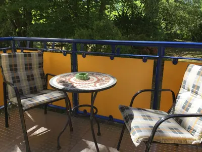 Ein Balkon oder eine Terrasse in der Unterkunft Whg./flat am Großen Garten in Dresden