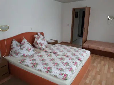 Ein Bett oder Betten in einem Zimmer der Unterkunft Ferienwohnung Jahner