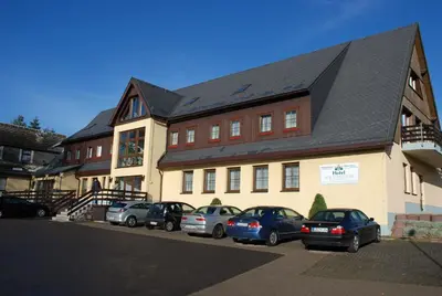Das Gebäude in dem sich das Hotel befindet