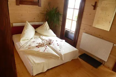 Ein Bett oder Betten in einem Zimmer der Unterkunft Gasthaus Kobär