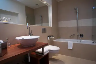 Ein Badezimmer in der Unterkunft Hotel Martha Dresden