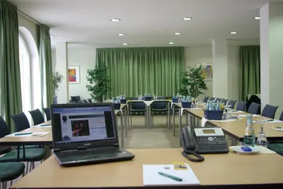 Der Geschäftsbereich oder Konferenzraum in der Unterkunft Hotel Goldener Anker