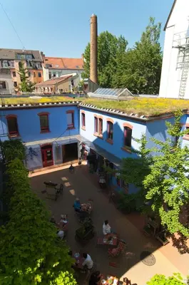 Das Gebäude in dem sich die Ferienwohnung befindet