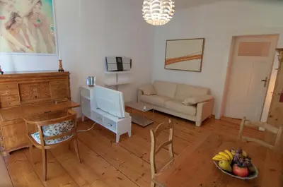 Ein Sitzbereich in der Unterkunft Kunsthofperle