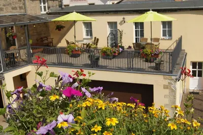 Ein Balkon oder eine Terrasse in der Unterkunft Ferienwohnung zur Steinburg