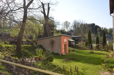 Ein Garten an der Unterkunft FEWO natuerlich-wolf