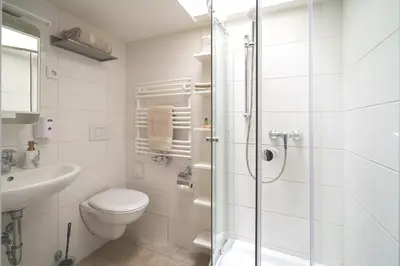 Ein Badezimmer in der Unterkunft Apartments am Schlosspark