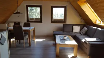 Ein Sitzbereich in der Unterkunft Ferienwohnung Dresden Nickern