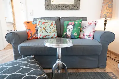 Ein Sitzbereich in der Unterkunft Villa Golding - Flat 1
