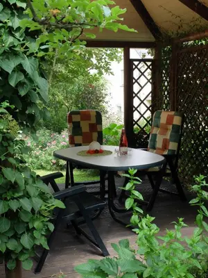 Ein Garten an der Unterkunft Ferienwohnung May