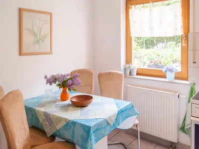 Ein Sitzbereich in der Unterkunft Ferienwohnung über den Dächern von Dresden