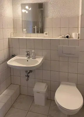 Ein Badezimmer in der Unterkunft RATAGS Kunsthandwerkerhaus