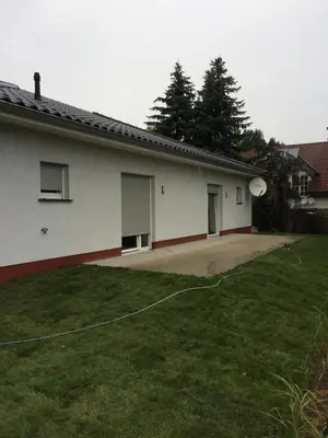 Das Gebäude in dem sich das Ferienhaus befindet