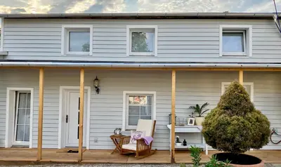 Das Gebäude in dem sich die Ferienwohnung befindet