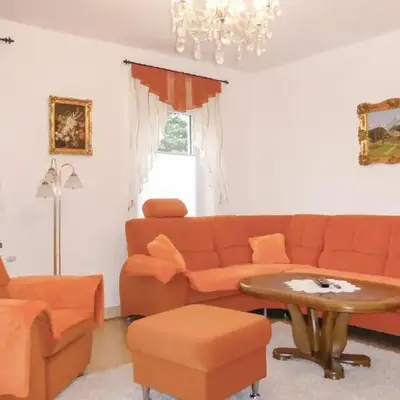Cozy Apartment In Gelenau With Wifi