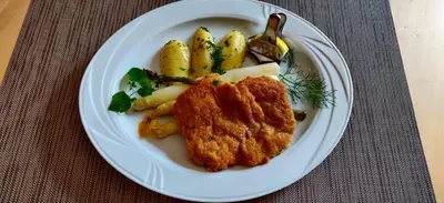 Essen im Hotel oder in der Nähe