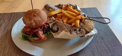 Essen im Hotel oder in der Nähe