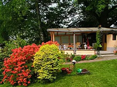 Ein Garten an der Unterkunft Haus Grüllich
