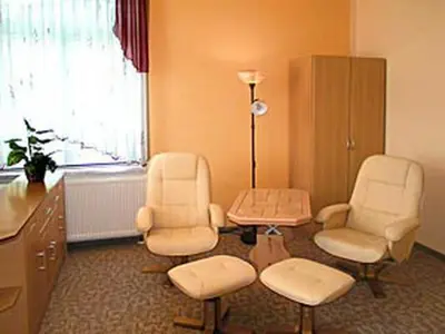 Ein Sitzbereich in der Unterkunft Haus Grüllich