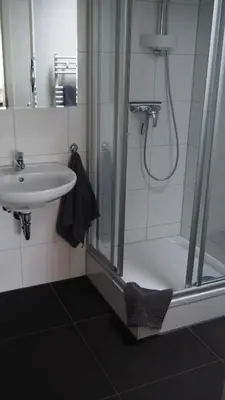Ein Badezimmer in der Unterkunft Uferlos