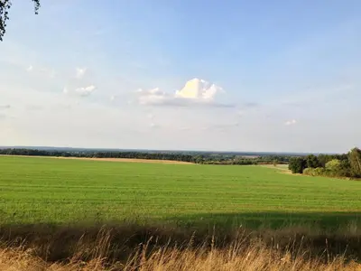 Naturlandschaft in der Nähe des Campingplatzes