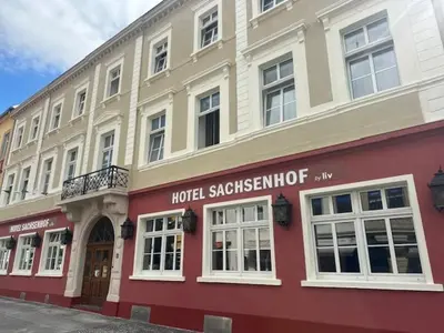Das Gebäude in dem sich das Hotel befindet
